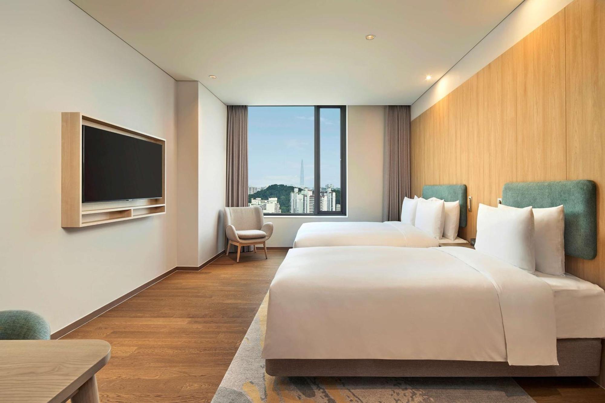 Hilton Garden Gangnam Hotel 4*